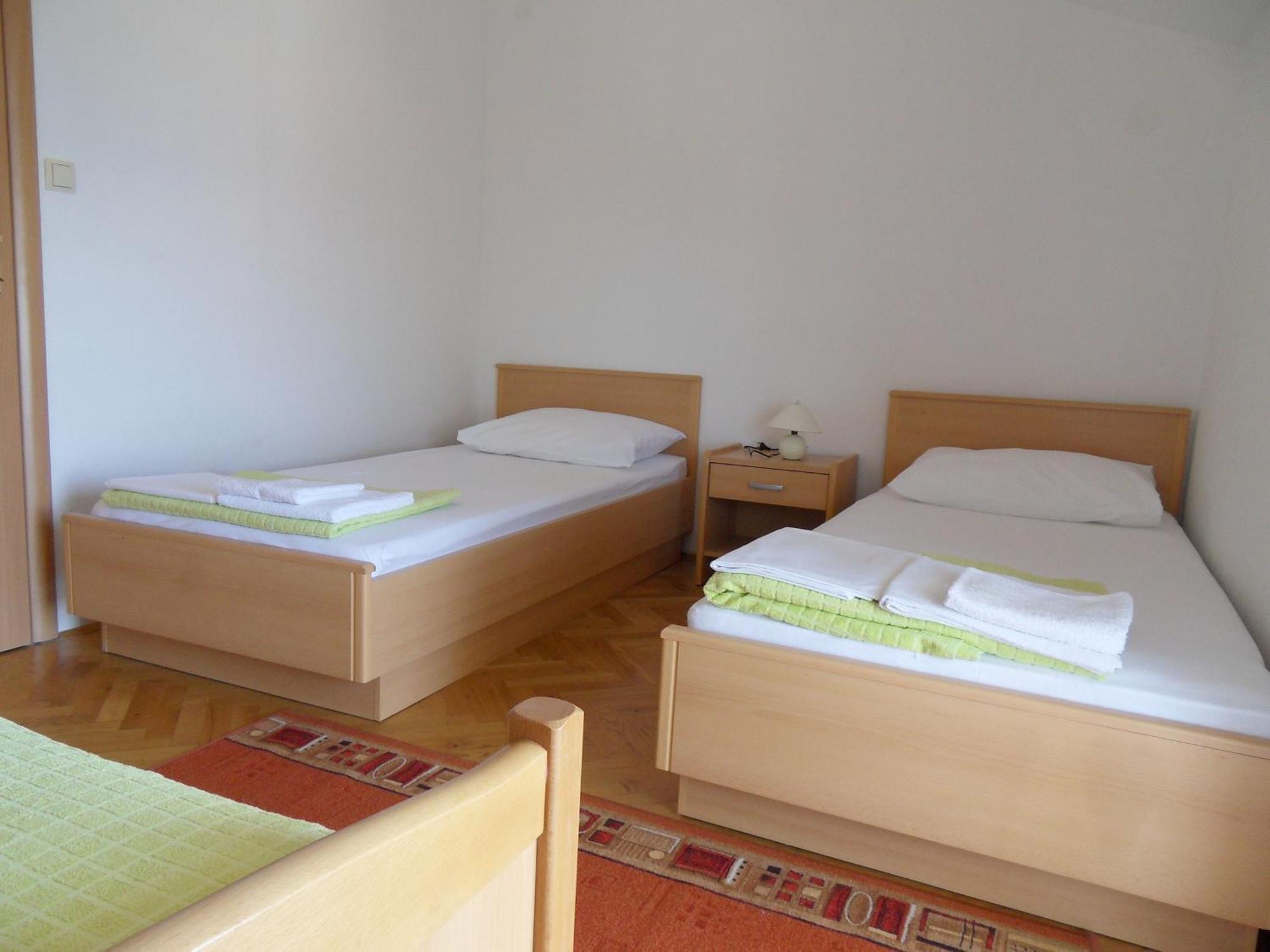 Apartments Petricevic Selce Buitenkant foto
