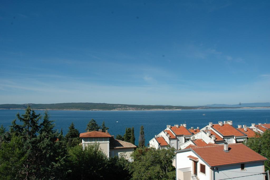 Apartments Petricevic Selce Buitenkant foto